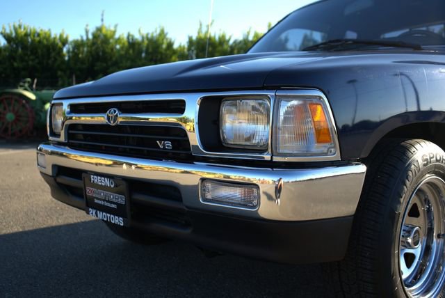 Used 1994 Toyota Pickup DX image 28