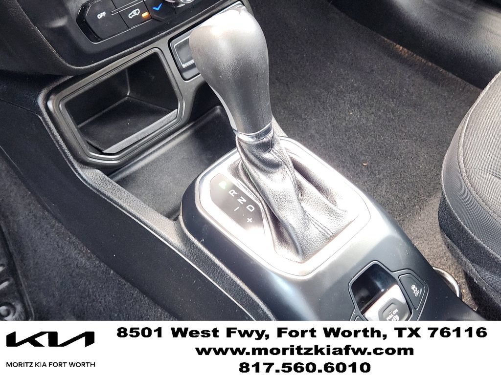 Used 2018 Jeep Renegade Altitude w/ Popular Equipment Group FWD image 20