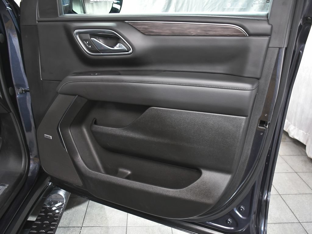 Used 2023 Chevrolet Tahoe Z71 AWD/4WD image 15
