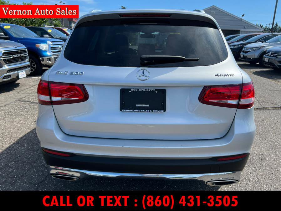 Used 2019 Mercedes-Benz GLC 300 4MATIC image 6