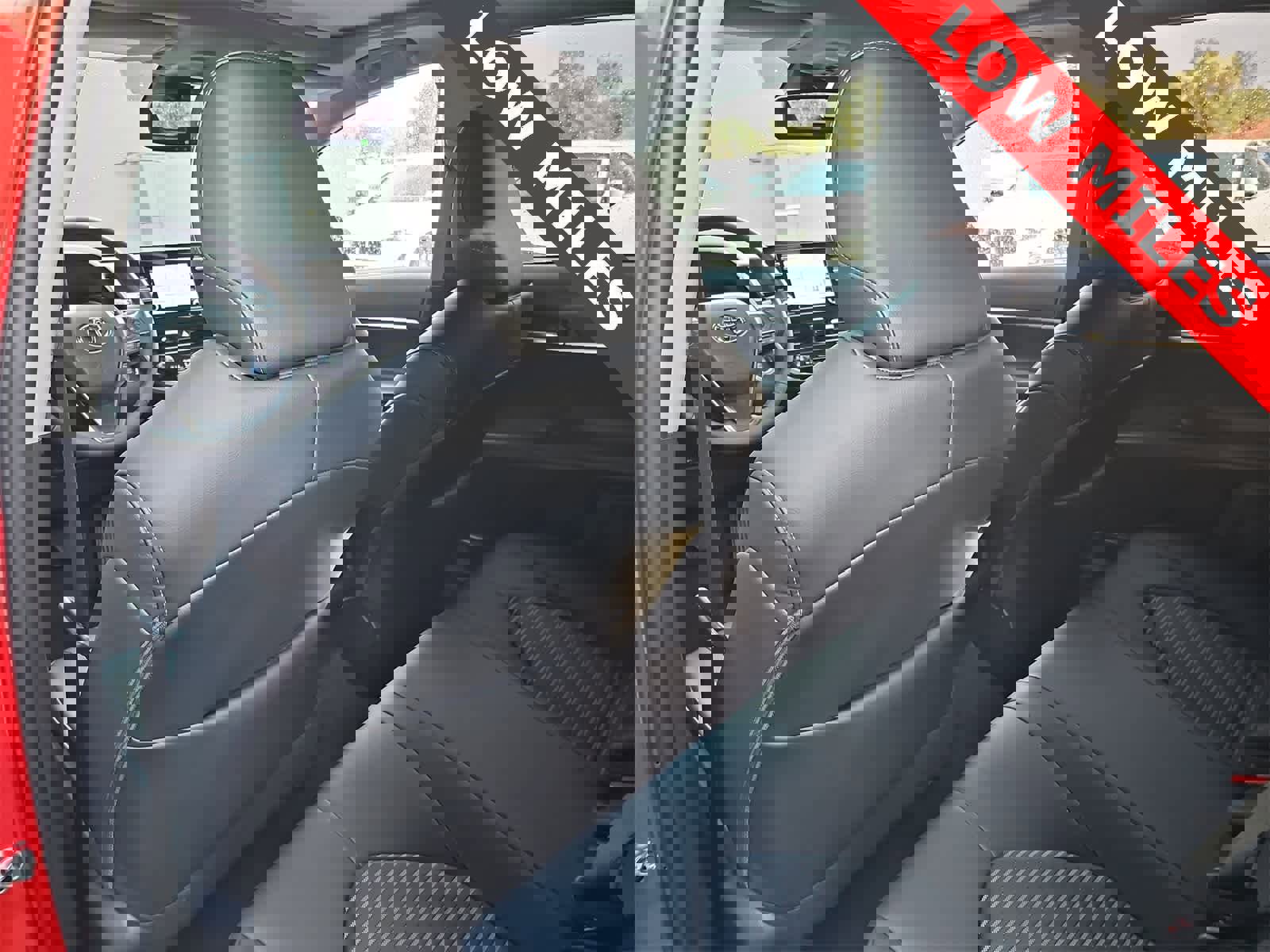 Used 2023 Toyota Camry SE image 16