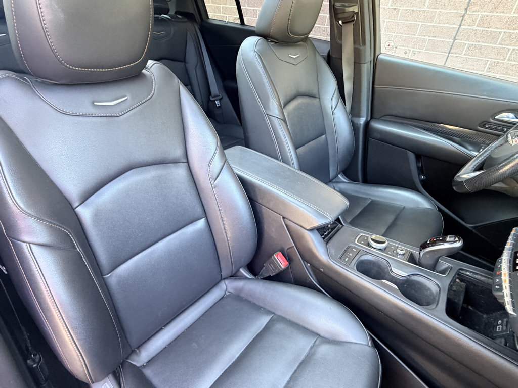 Used 2021 Cadillac XT4 Sport w/ Sun And Sound Package AWD/4WD image 19