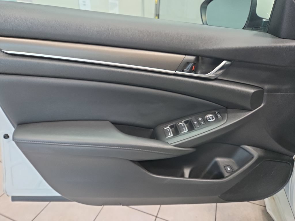 Used 2021 Honda Accord LX image 26