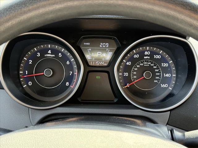 Used 2016 Hyundai Elantra SE image 11