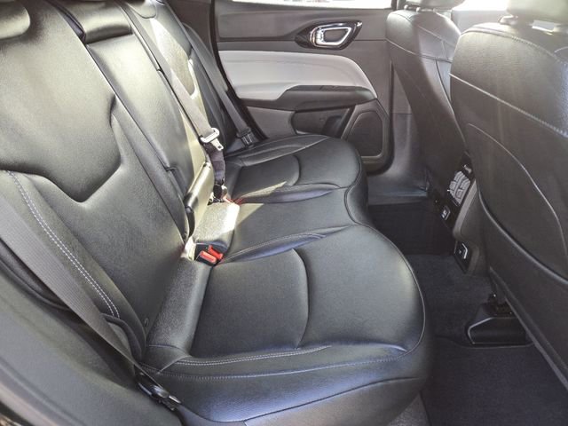 Used 2026 Jeep Compass Limited AWD/4WD image 25