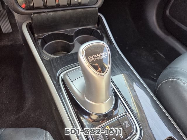 Used 2018 Mitsubishi Outlander SEL AWD/4WD image 23