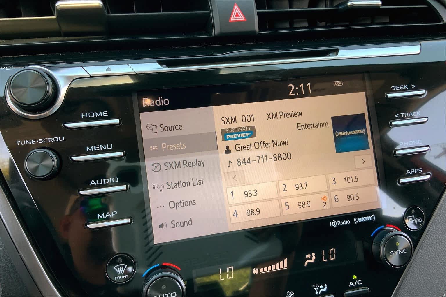 Used 2019 Toyota Camry XSE FWD image 34