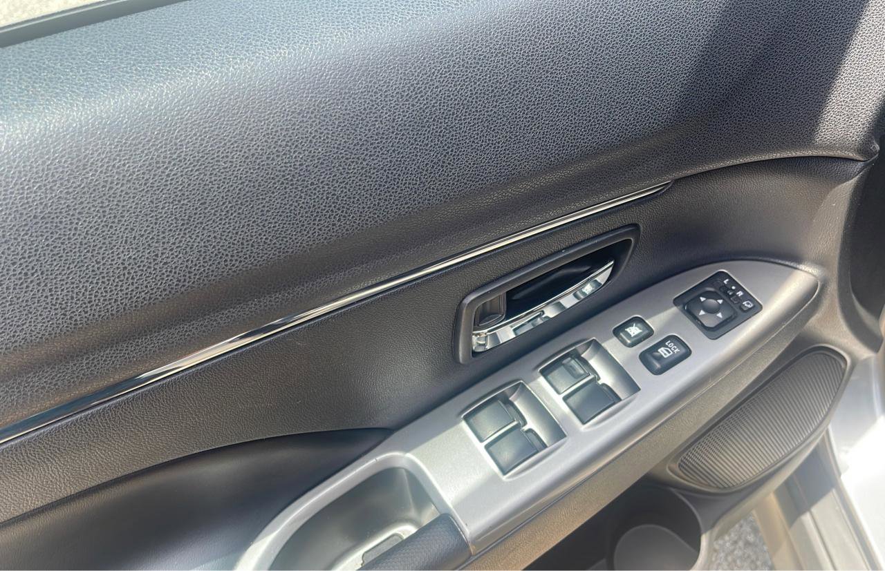 Used 2019 Mitsubishi Outlander Sport GT FWD image 12