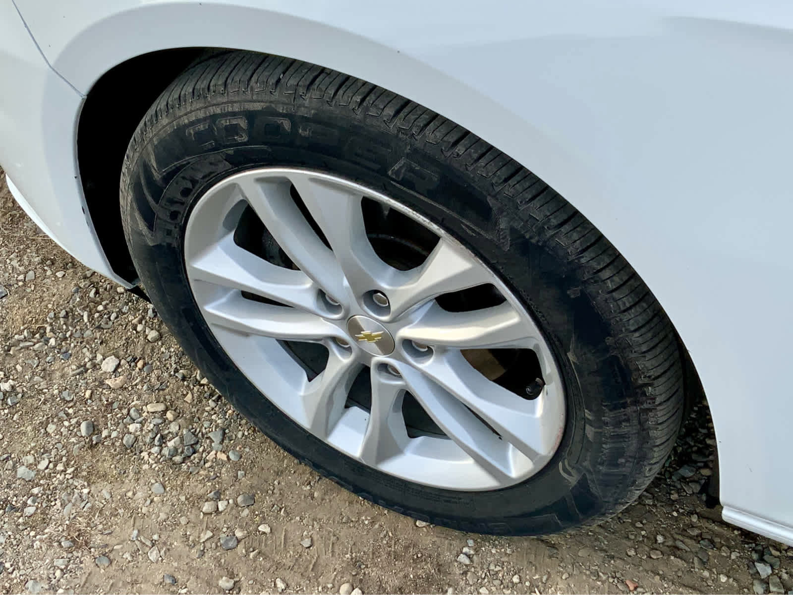 Used 2018 Chevrolet Malibu LT image 17