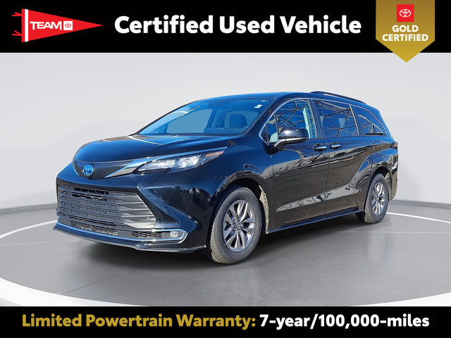 Used 2024 Toyota Sienna XLE