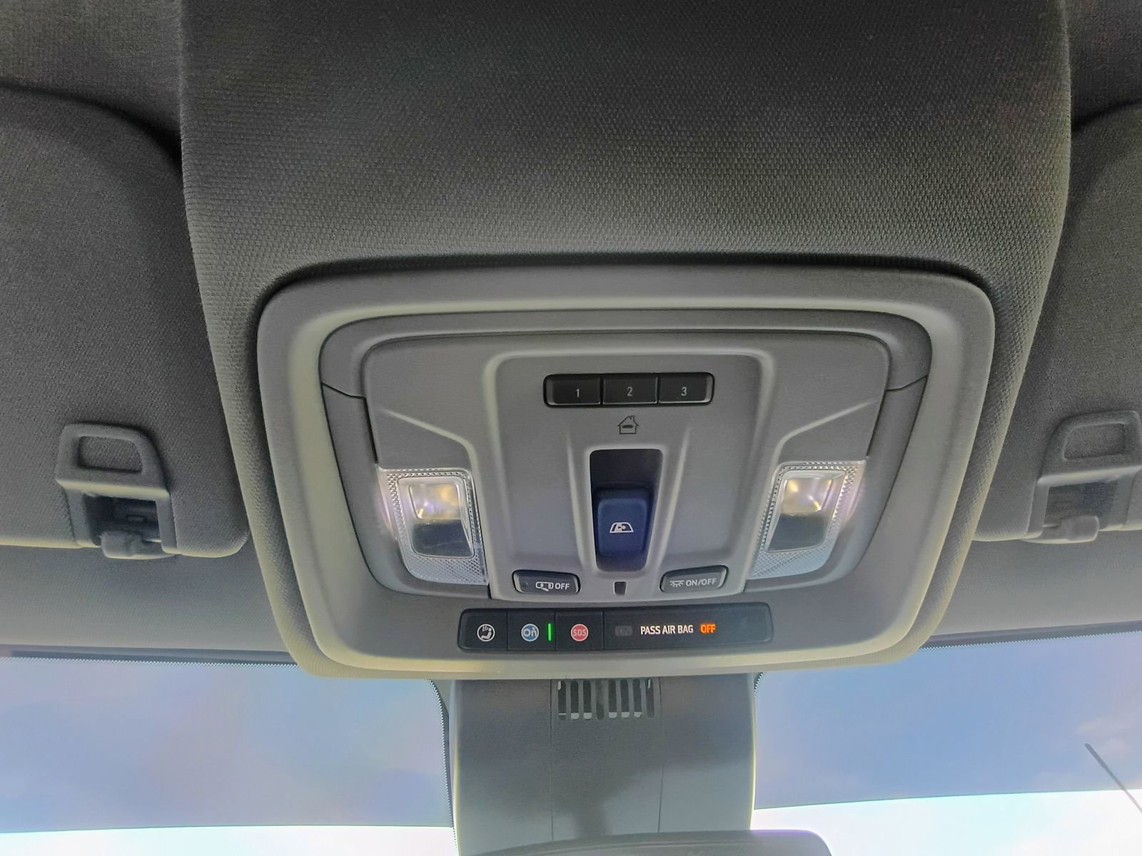 Used 2024 Chevrolet Silverado 3500 LT w/ Convenience Package image 25