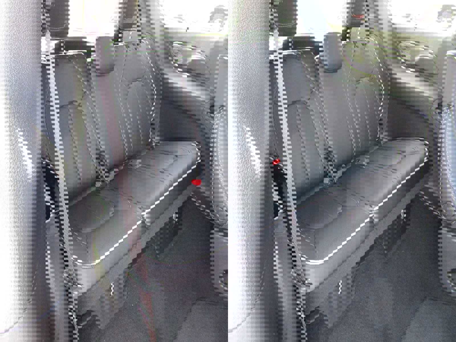 New 2026 Chrysler Pacifica Limited w/ Uconnect Theater Family Group image 13