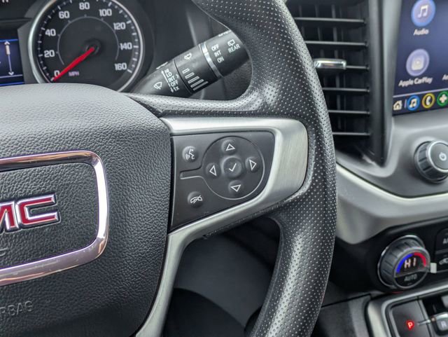 Used 2023 GMC Acadia SLE w/ Driver Convenience Package image 17