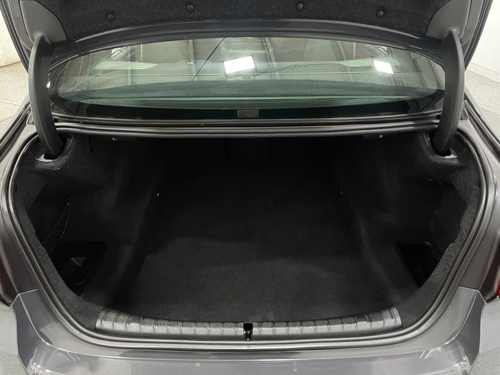 Used 2021 BMW M5 w/ Executive Package image 28