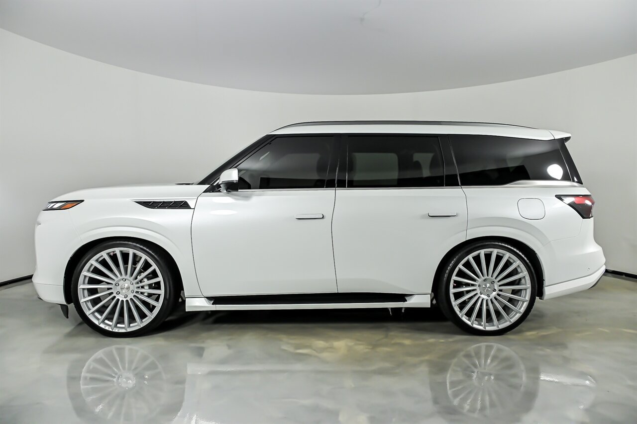 Used 2025 INFINITI QX80 Sensory AWD/4WD image 6