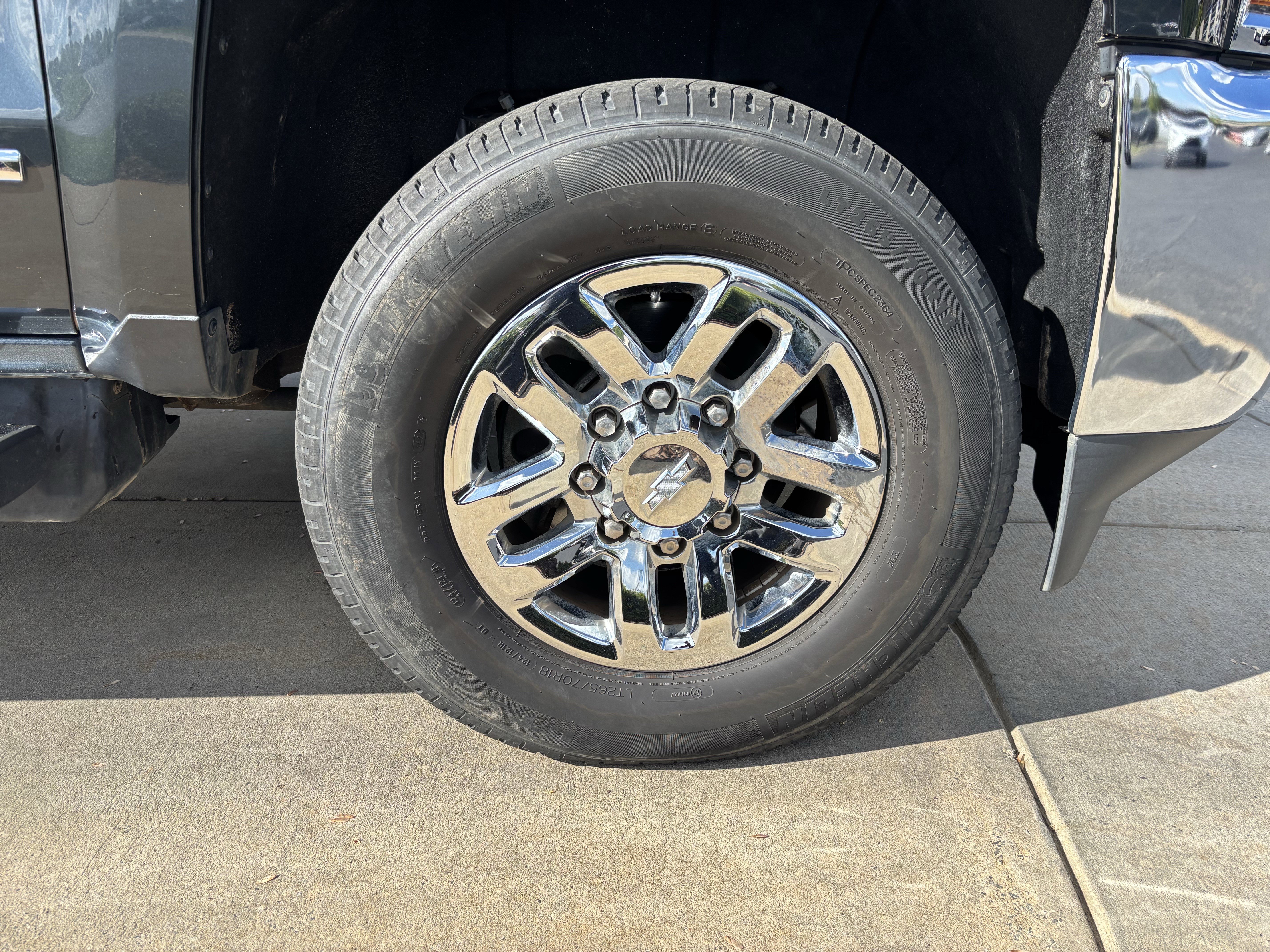 Used 2018 Chevrolet Silverado 2500 LTZ w/ Duramax Plus Package image 13