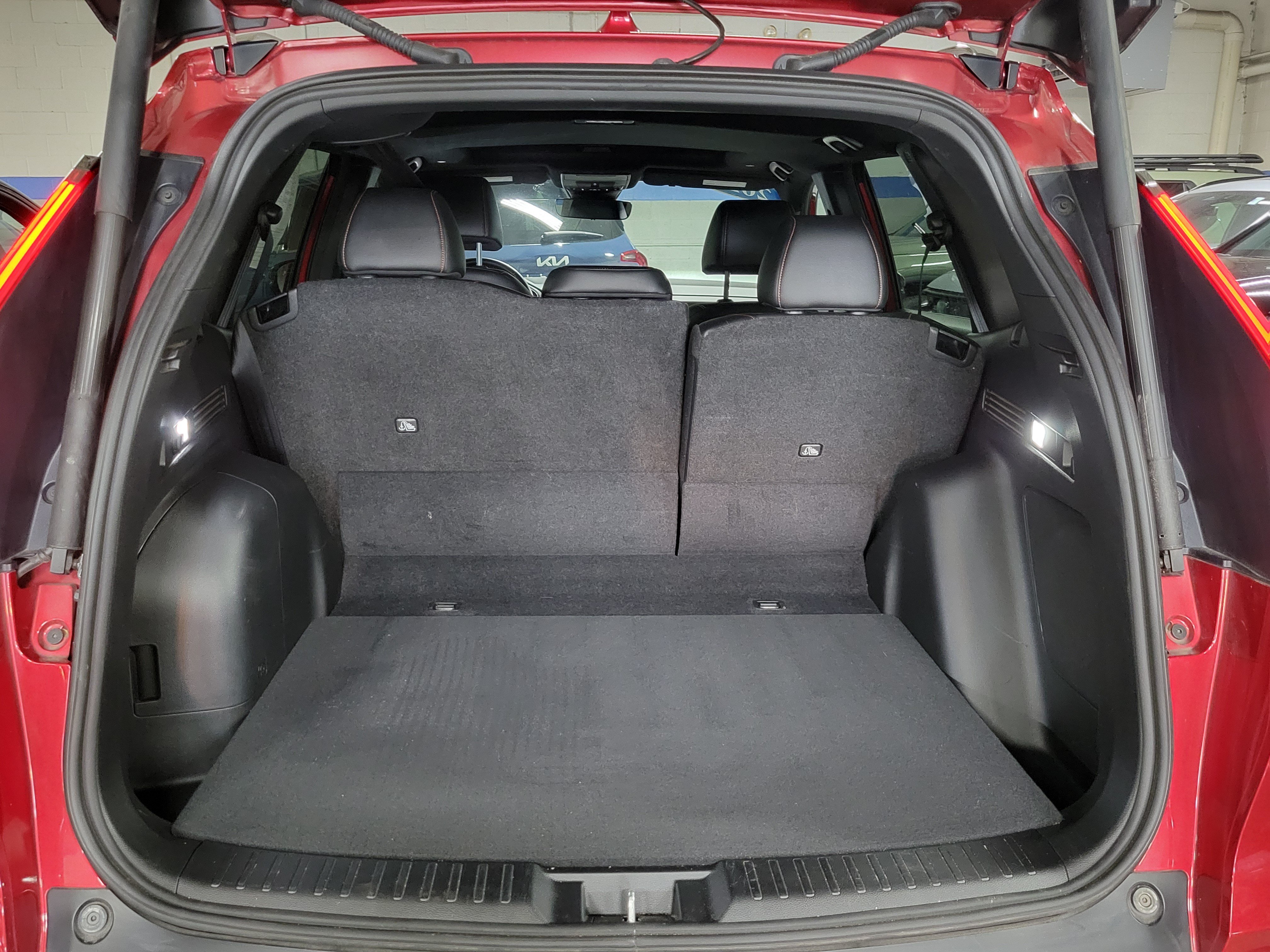 Certified 2025 Honda CR-V Sport Touring image 9