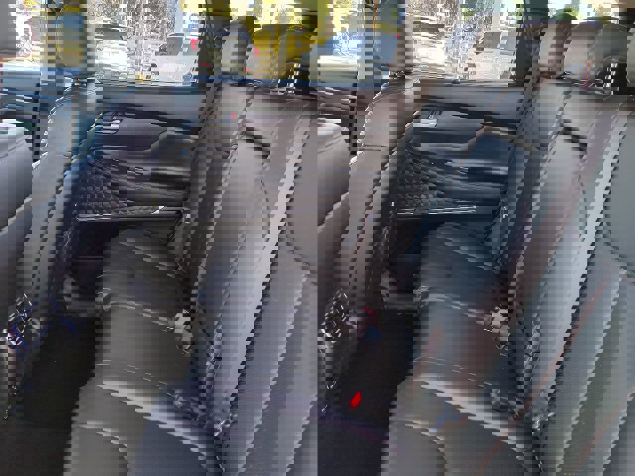 Used 2023 Hyundai Santa Fe SEL w/ Premium Package image 14