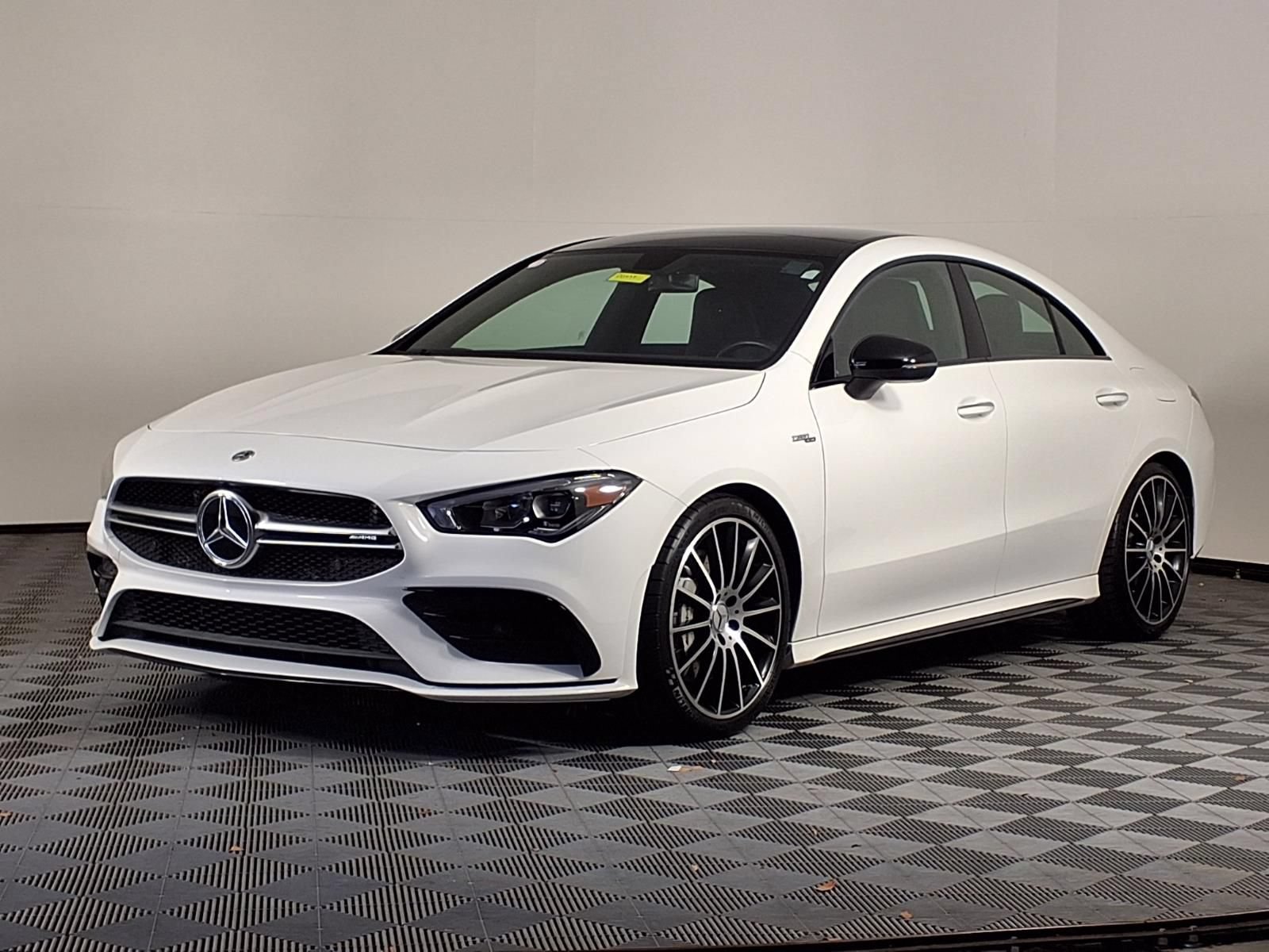 Used 2021 Mercedes-Benz CLA 35 AMG 4MATIC image 3