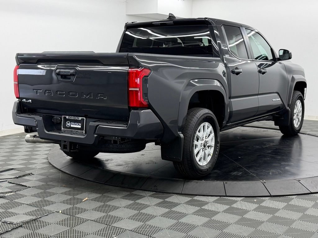 Used 2026 Toyota Tacoma SR5 AWD/4WD image 10