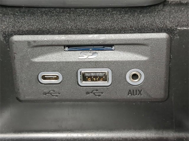 Used 2023 Chevrolet Corvette Stingray Convertible w/ 1LT image 21