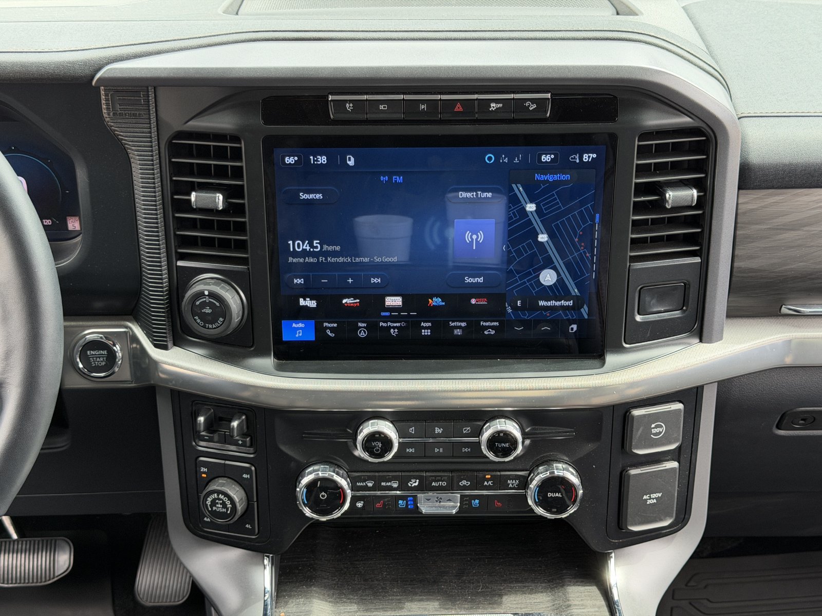 Used 2024 Ford F150 Lariat w/ Equipment Group 502A High AWD/4WD image 19