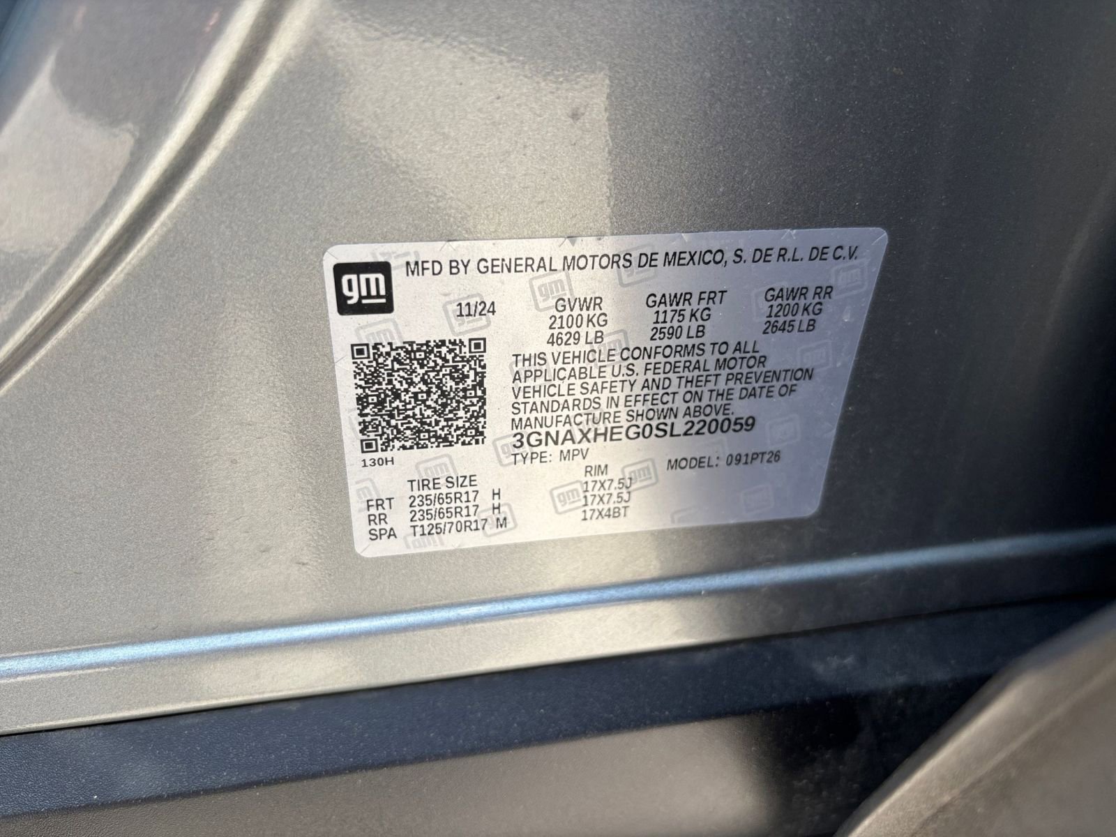 Used 2025 Chevrolet Equinox LT FWD image 28