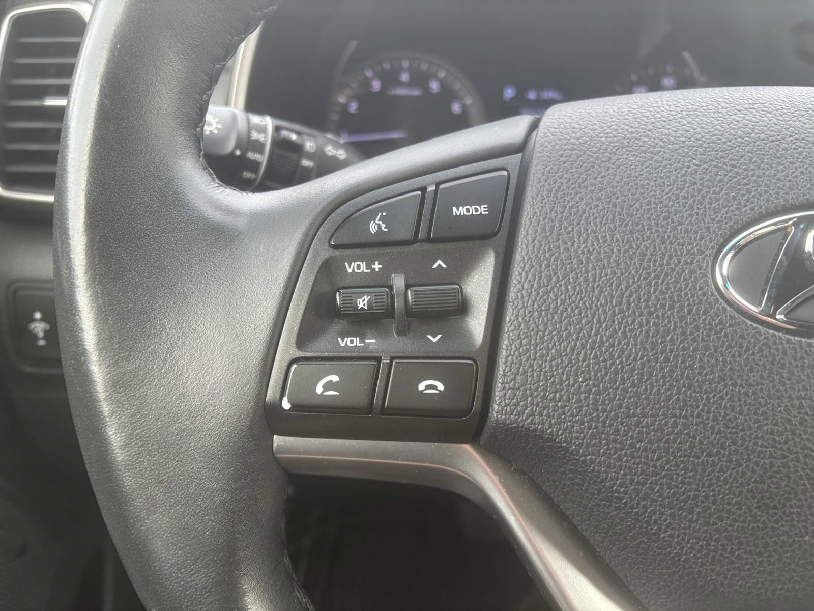 Used 2019 Hyundai Tucson Limited image 22