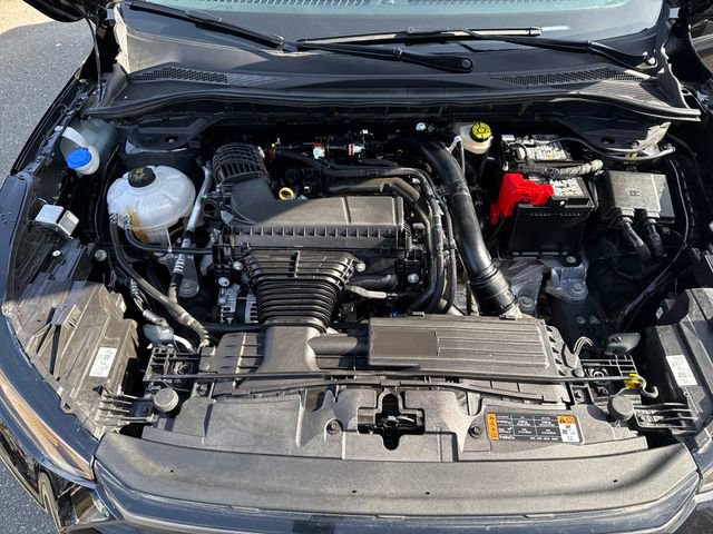 Used 2025 Ford Escape Platinum image 33