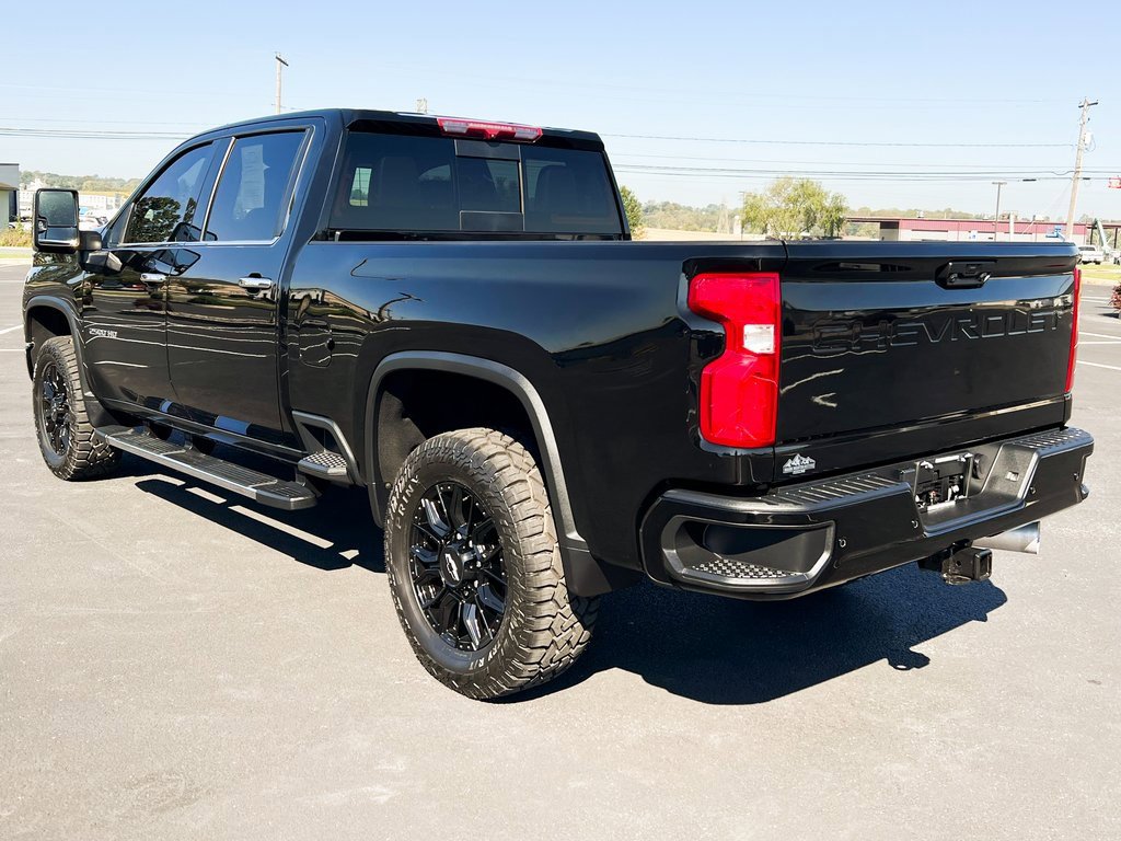 Used 2023 Chevrolet Silverado 2500 High Country image 12