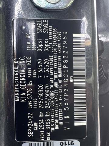 Used 2023 Kia Telluride EX w/ EX Captain's Chair Package image 17