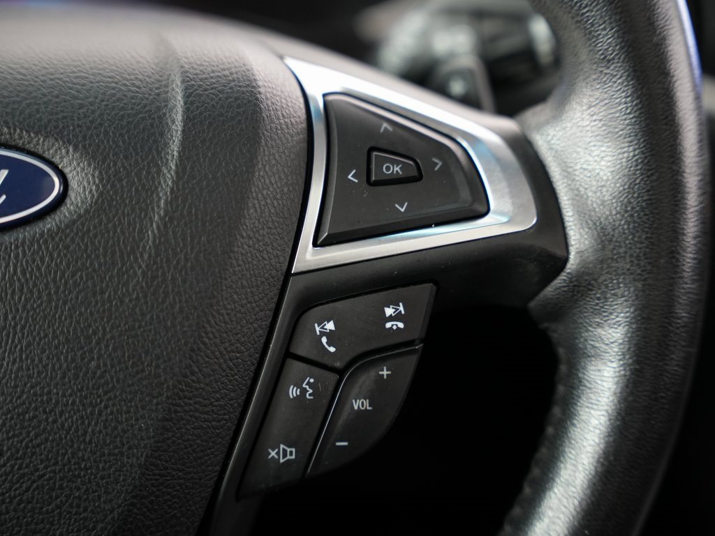 Used 2020 Ford Edge SEL w/ Convenience Package image 13