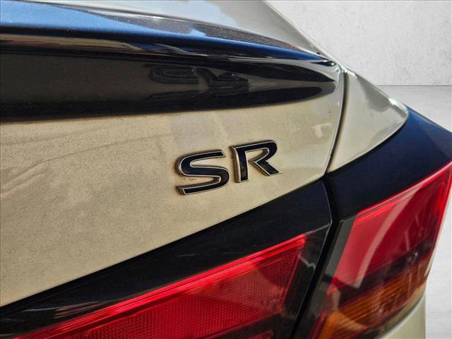 Used 2020 Nissan Altima 2.5 SR w/ Premium Package image 18