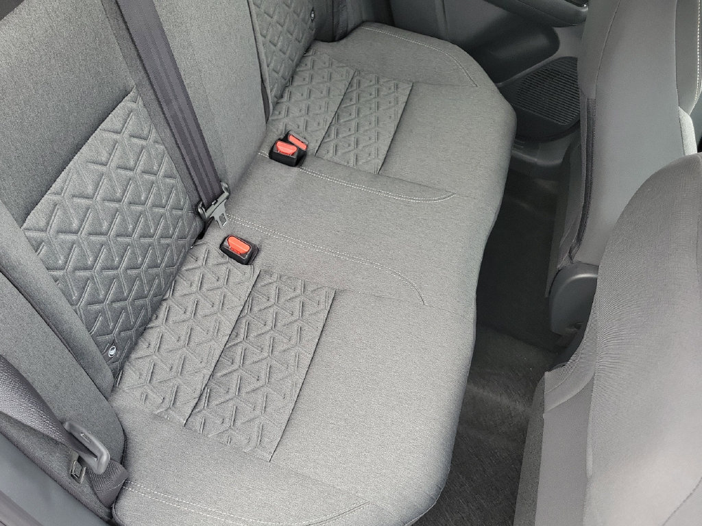 New 2026 Nissan Kicks SV w/ Cold Weather Package FWD image 21