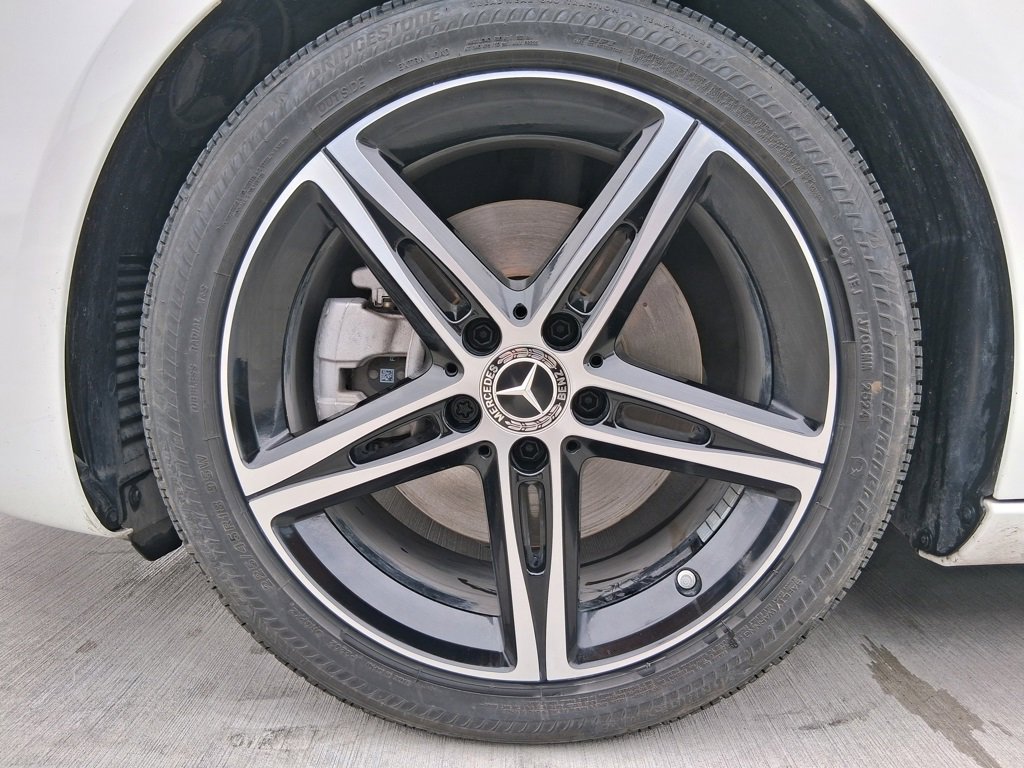 Used 2021 Mercedes-Benz A 220 A 220 image 9