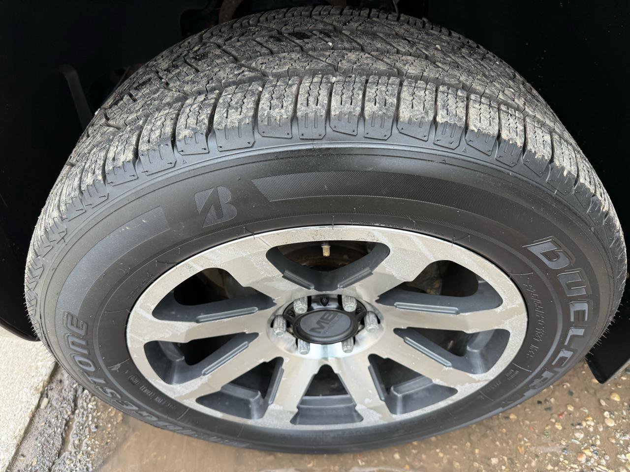 Used 2011 GMC Yukon Denali image 35