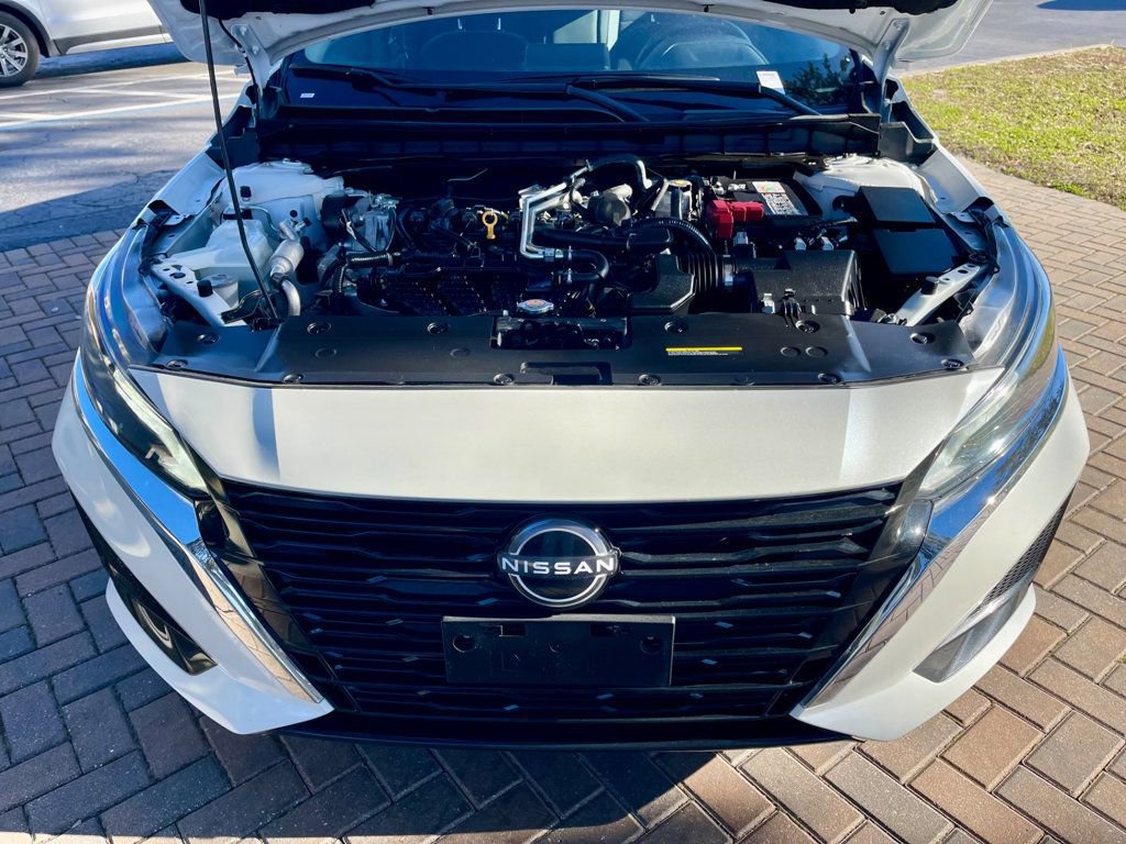 Used 2025 Nissan Altima 2.5 SV FWD image 16