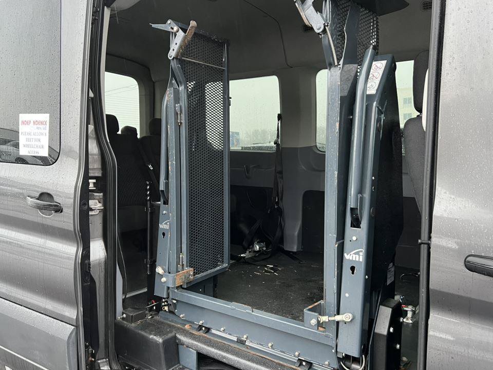Used 2016 Ford Transit 150 XLT RWD image 6