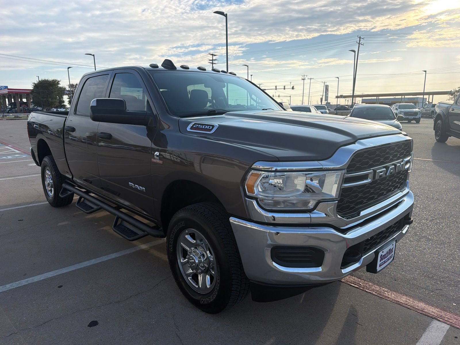 Used 2021 RAM 2500 Tradesman AWD/4WD image 3