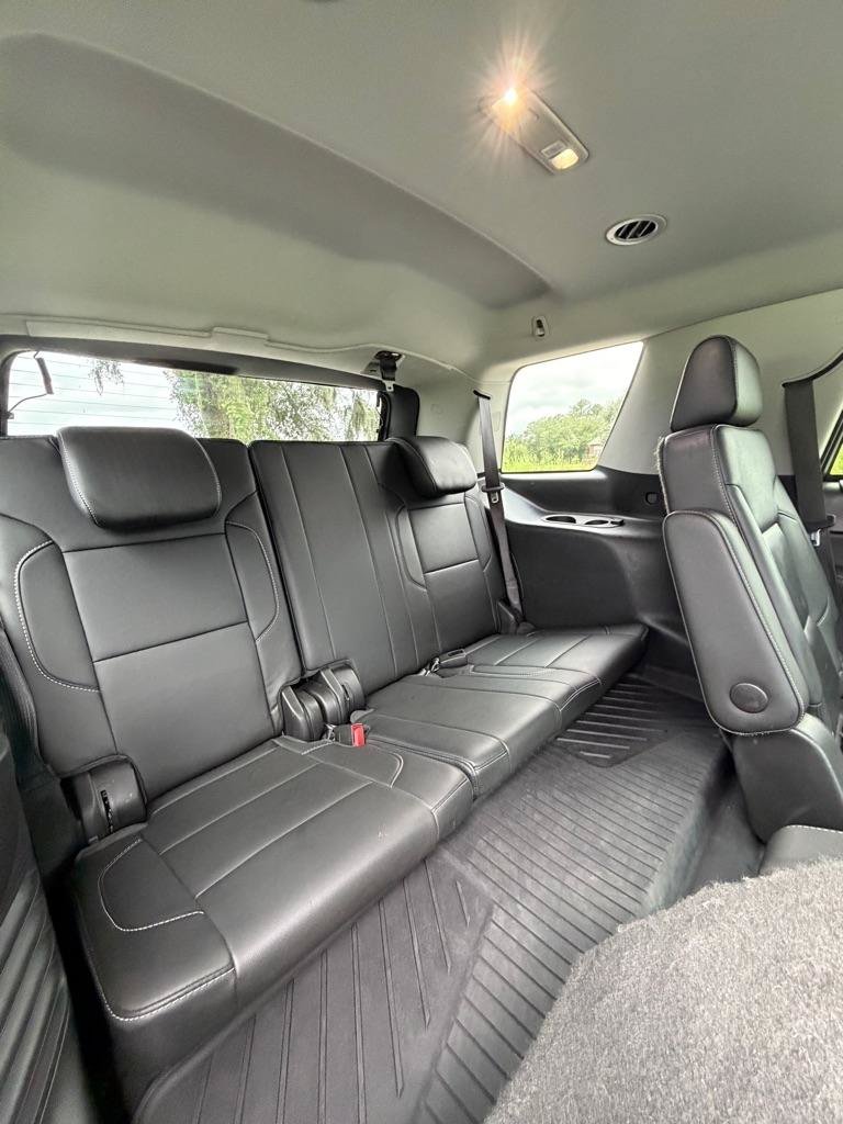 Used 2019 Chevrolet Tahoe LT w/ LT Signature Package RWD image 19