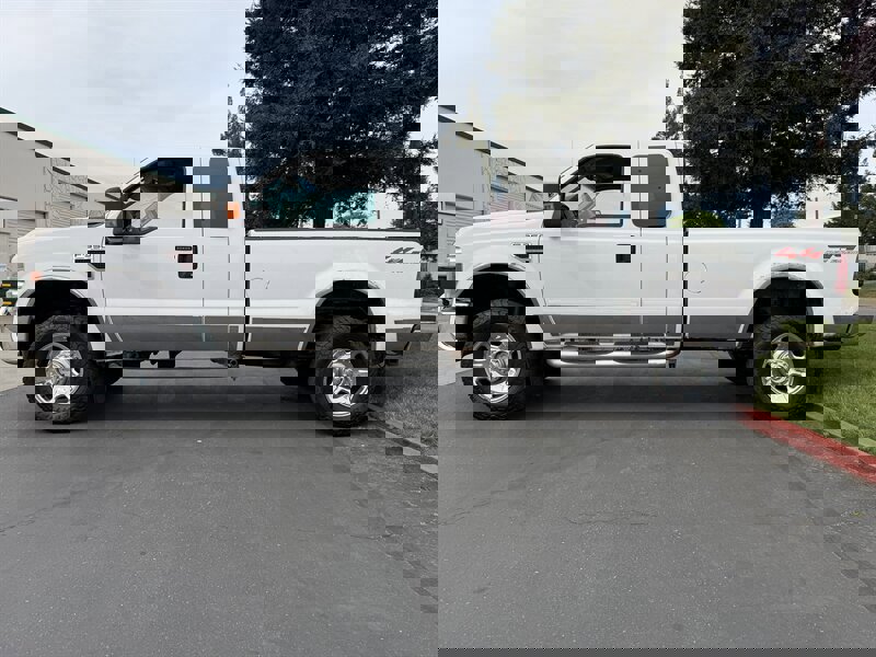 Used 2008 Ford F350 Lariat image 11