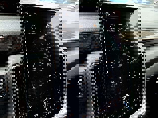 New 2026 GMC Yukon XL Elevation image 14