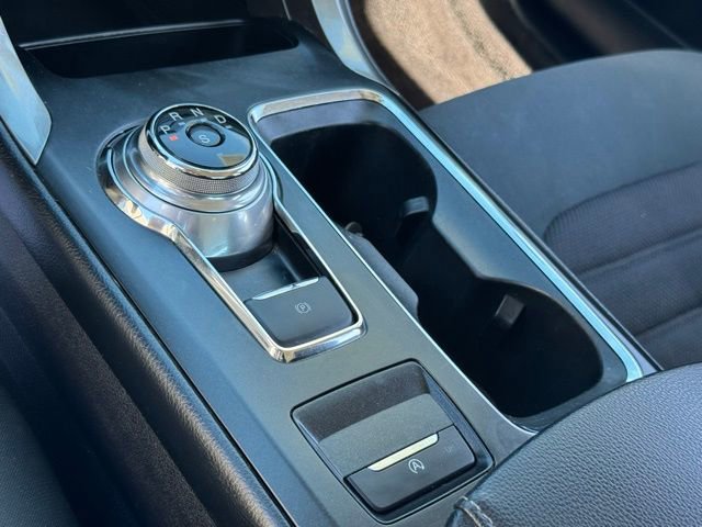 Used 2018 Ford Fusion SE w/ Fusion SE Technology Package image 22