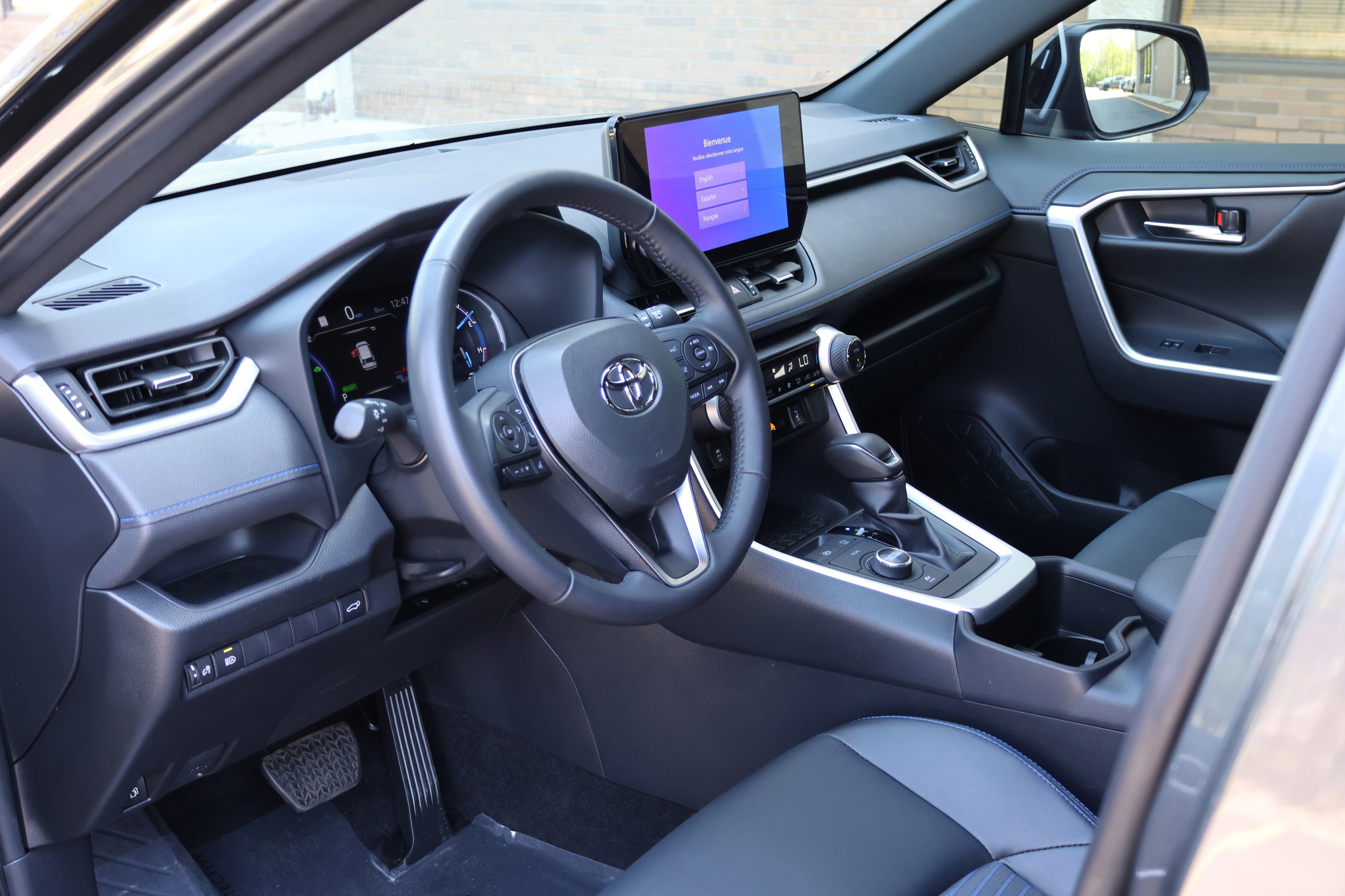 Certified 2025 Toyota RAV4 XSE AWD/4WD image 19
