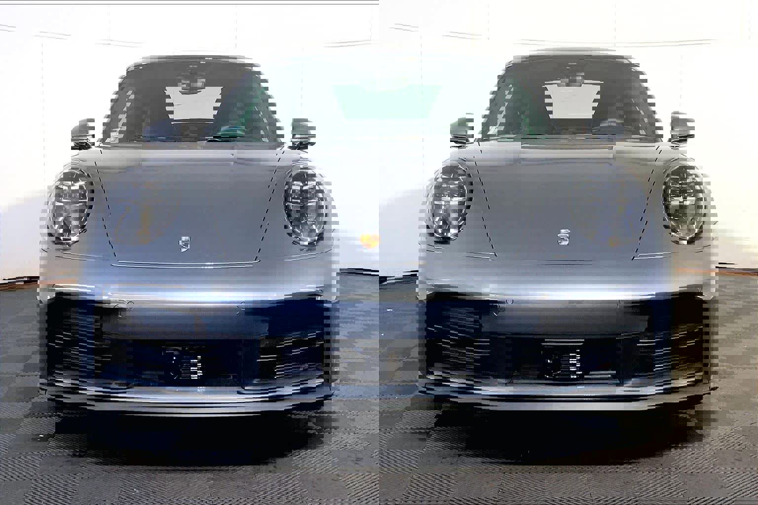 Used 2025 Porsche 911 Carrera S image 10