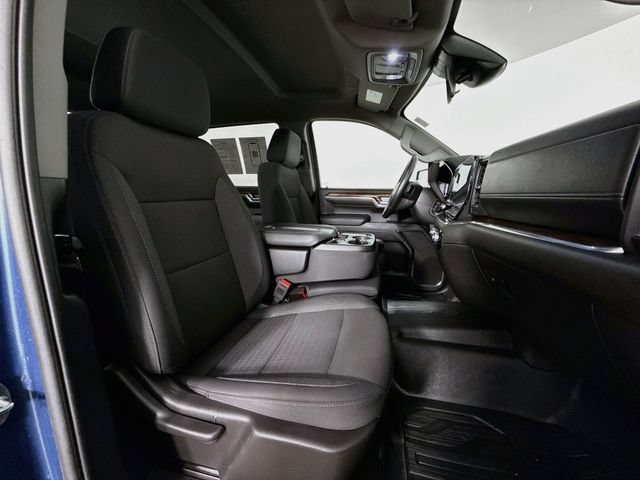 Used 2024 GMC Sierra 1500 Elevation w/ LPO, Elevation Black Package AWD/4WD image 28
