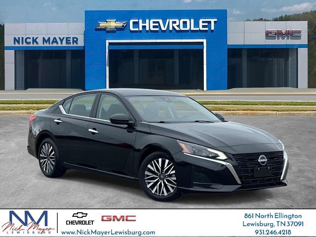 Used 2025 Nissan Altima 2.5 SV