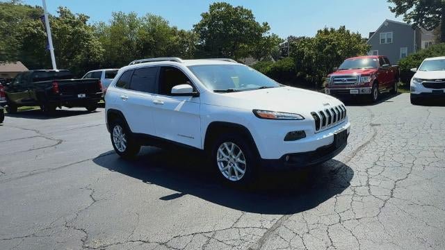 Used 2016 Jeep Cherokee Latitude w/ Comfort/Convenience Group AWD/4WD image 2
