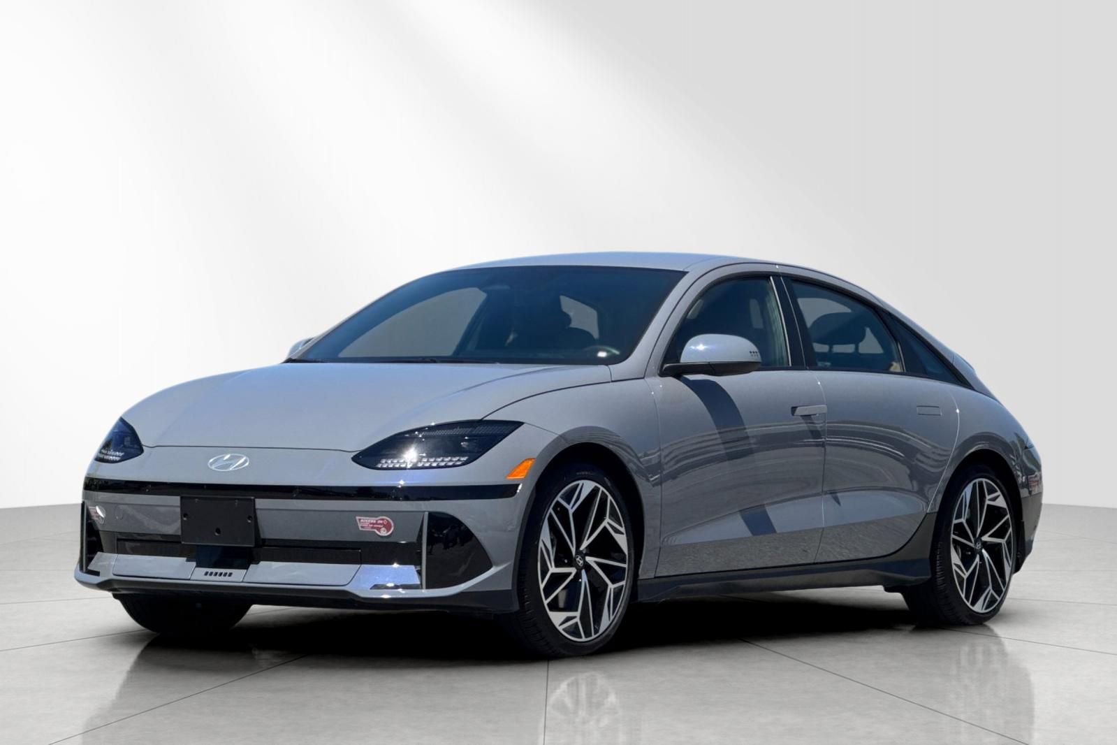 Used 2024 Hyundai Ioniq 6 SEL RWD image 8