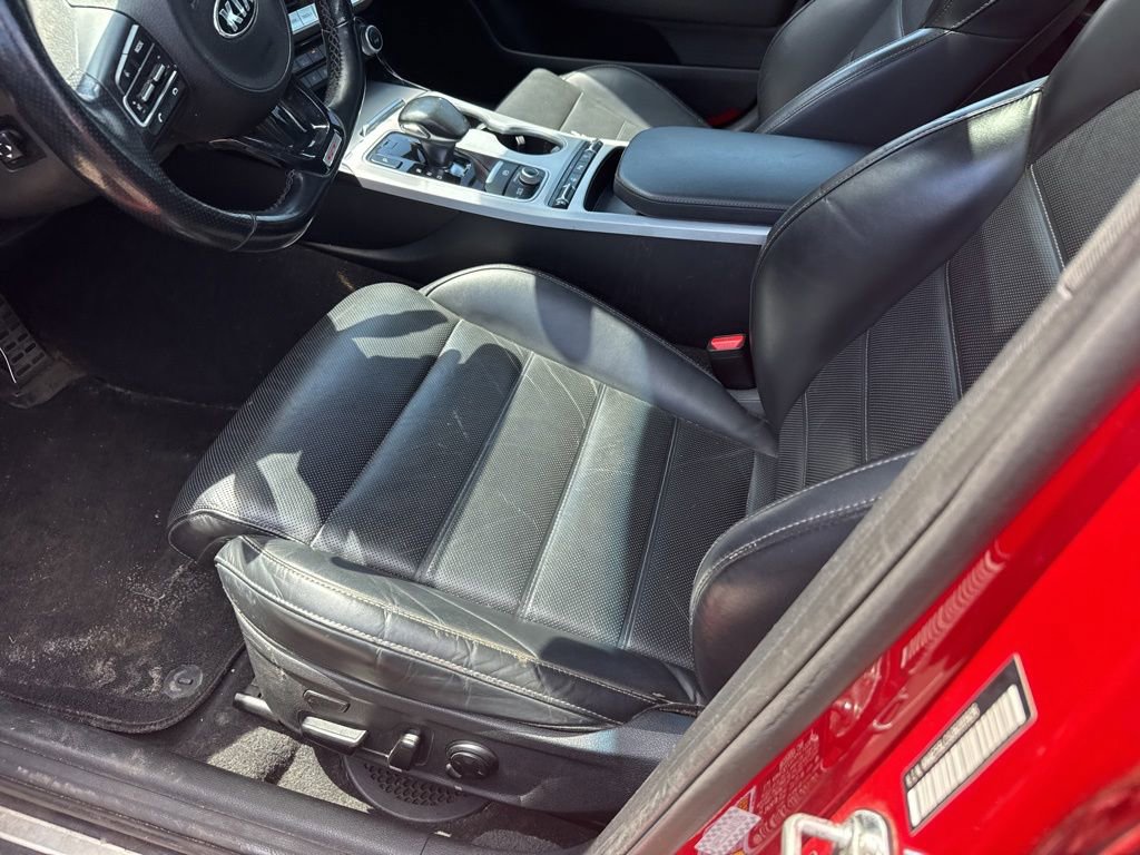 Used 2018 Kia Stinger GT2 AWD/4WD image 10